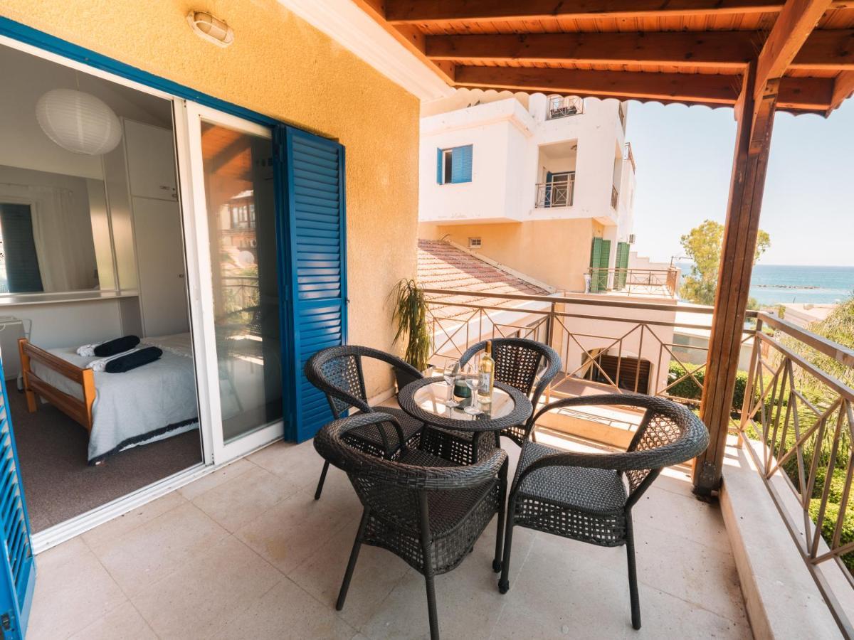 The Salnik Beach Apartment Limassol Exterior foto