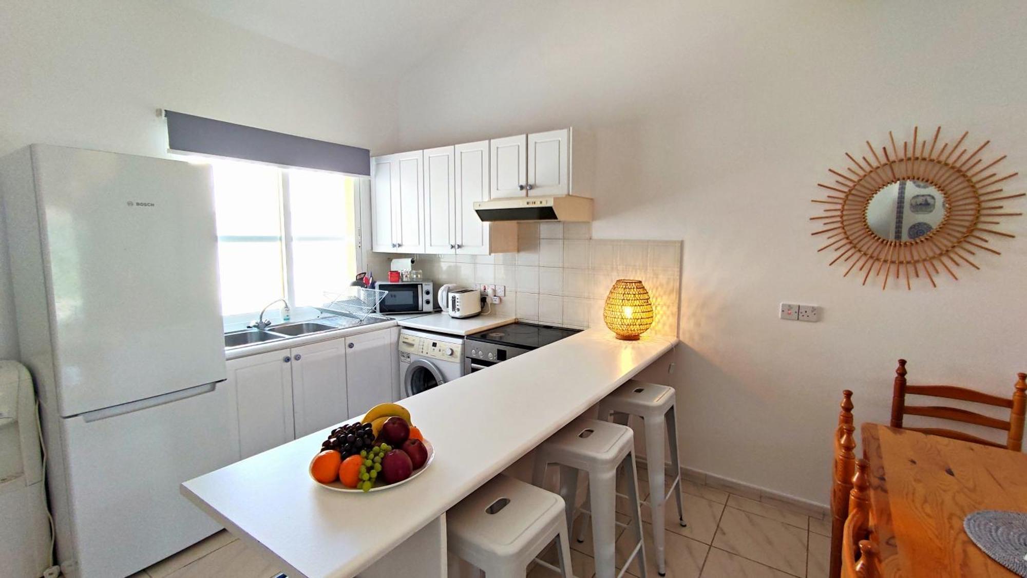 The Salnik Beach Apartment Limassol Zimmer foto